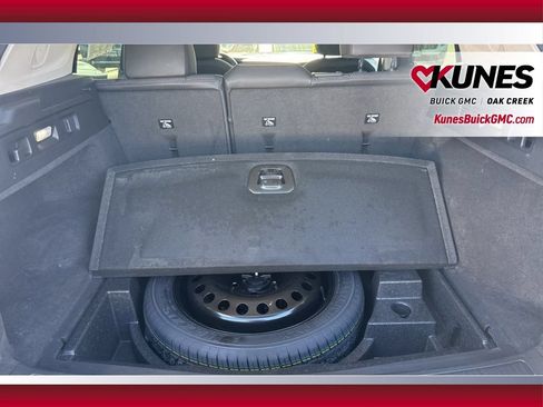 Used 2023 Buick Envision Preferred FWD image 38