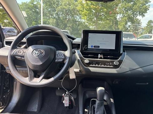 Used 2026 Toyota Corolla LE FWD image 21