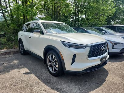 Used 2023 INFINITI QX60 Luxe w/ Cargo Package