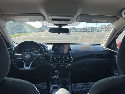 Used 2021 Nissan Sentra SV FWD image 18
