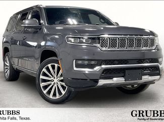 Used 2022 Jeep Grand Wagoneer Series II w/ Premium Group II AWD/4WD video 1