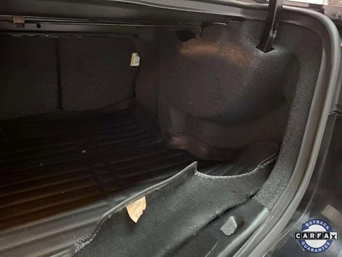 Used 2019 Ford Fusion SE image 76