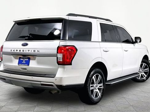 Used 2023 Ford Expedition XLT RWD image 12
