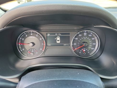 Used 2024 Kia Forte LXS w/ LXS Technology Package image 16