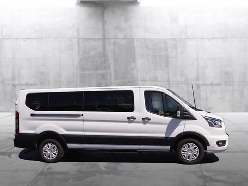 Used 2023 Ford Transit 350 XLT RWD image 5