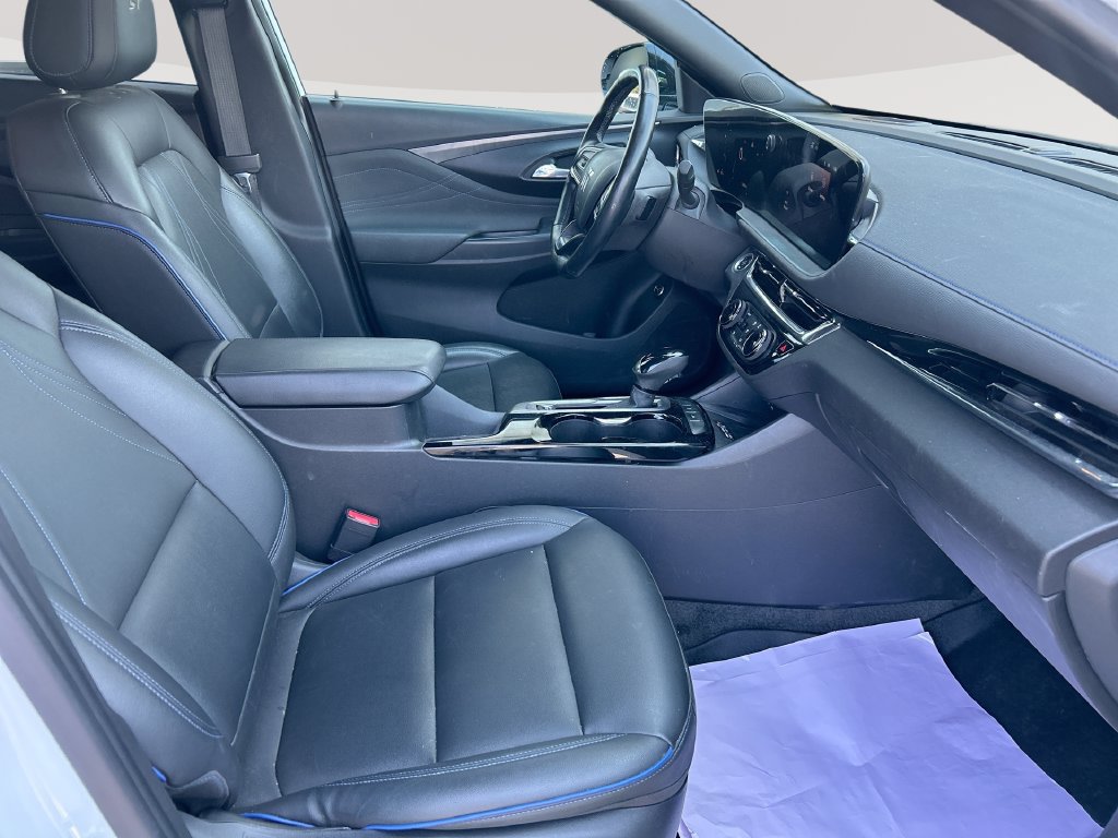 Used 2025 Buick Envista Sport Touring w/ Convenience I Package FWD image 26