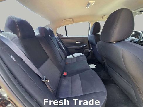 Used 2022 Nissan Sentra SV w/ Trunk Package FWD image 7