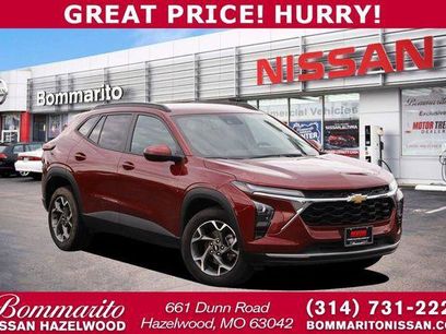 Used 2025 Chevrolet Trax LT