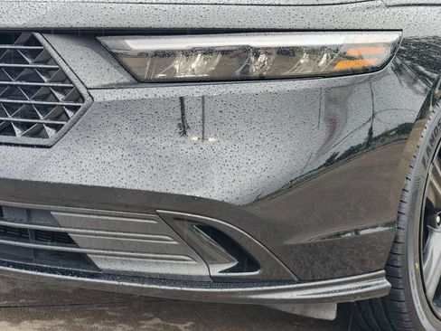 Used 2025 Honda Accord Sport image 9