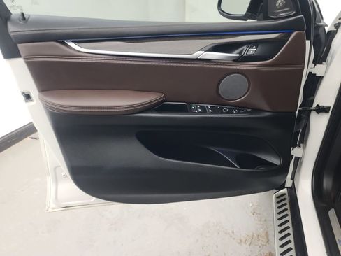 Used 2017 BMW X5 xDrive40e image 22