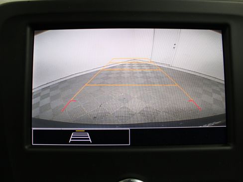 Used 2022 Chevrolet Equinox LT w/ LPO, Floor Liner Package image 14