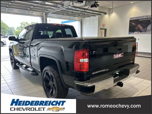 Used 2019 GMC Sierra 1500 SLE w/ SLE Value Package AWD/4WD image 5