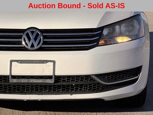 Used 2013 Volkswagen Passat 2.5 SE image 8