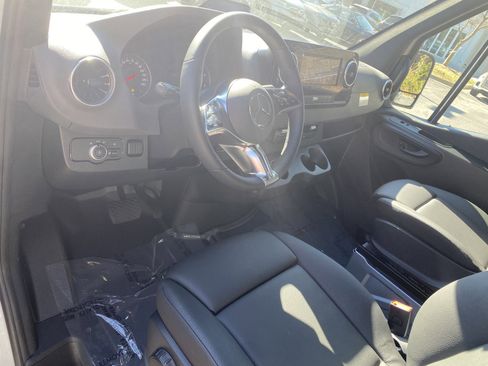 New 2025 Mercedes-Benz Sprinter 2500 image 22