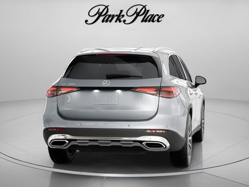 Used 2025 Mercedes-Benz GLC 300 image 18