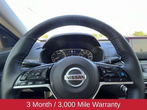Used 2020 Nissan Altima 2.5 Platinum FWD image 25