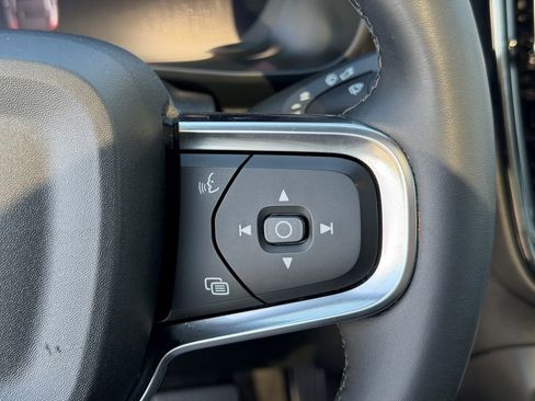 Certified 2023 Volvo C40 P8 Recharge Ultimate AWD/4WD image 23