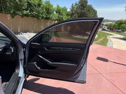 Used 2022 Honda Accord Sport image 29