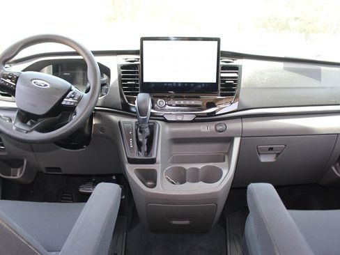 Used 2023 Ford Transit 350 XLT RWD image 19