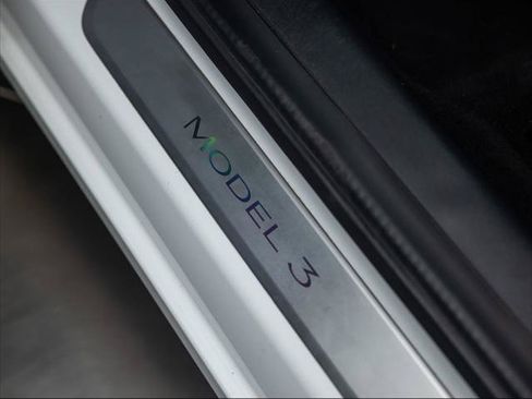 Used 2020 Tesla Model 3 Performance AWD/4WD image 23