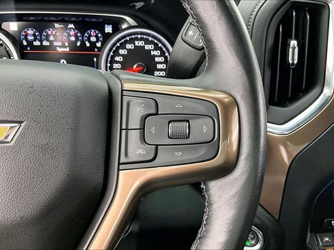 Used 2021 Chevrolet Silverado 1500 High Country w/ Technology Package AWD/4WD image 20