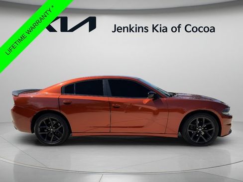 Used 2021 Dodge Charger SXT w/ Blacktop Package RWD image 3