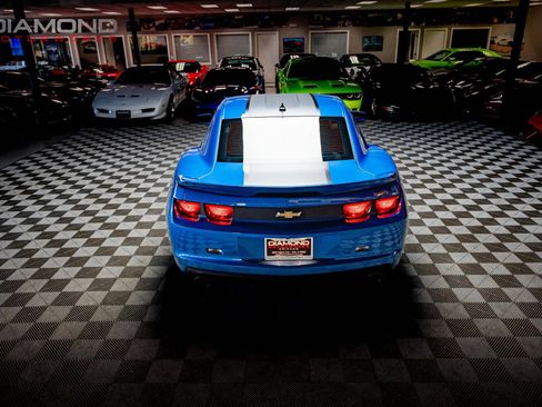 Used 2013 Chevrolet Camaro SS w/ Hot Wheels Special Edition image 51