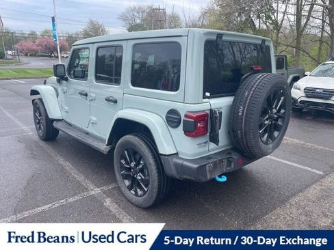 Used 2023 Jeep Wrangler Unlimited Sahara w/ Cold Weather Group image 5