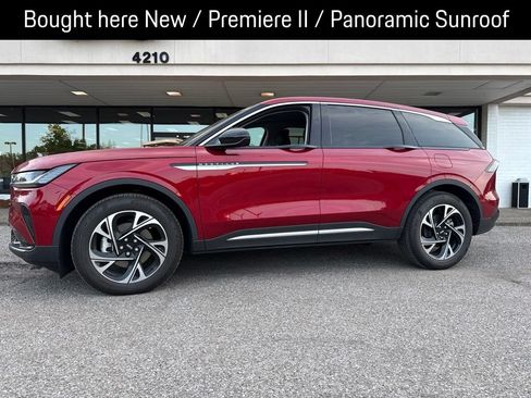 Used 2026 Lincoln Nautilus Premier w/ Equipment Group 102A AWD/4WD image 6