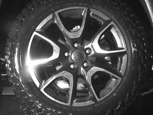 Used 2025 Jeep Compass Trailhawk AWD/4WD image 18