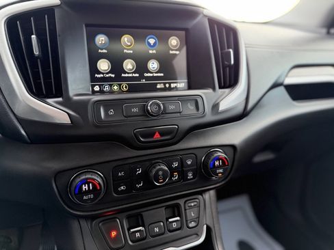 Used 2019 GMC Terrain SLE w/ Driver Convenience Package image 20