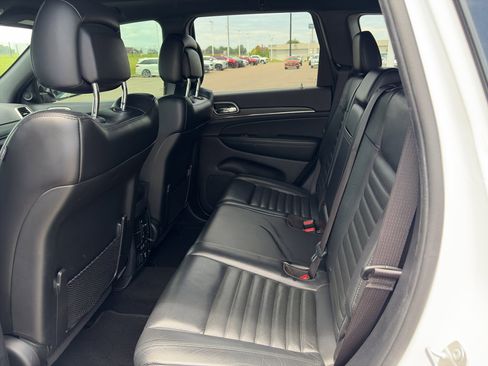 Used 2019 Jeep Grand Cherokee Limited X AWD/4WD image 11