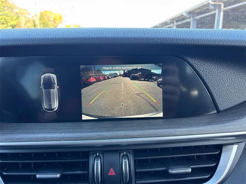 Used 2022 Alfa Romeo Stelvio Ti image 25