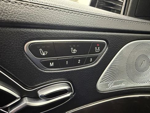Used 2017 Mercedes-Benz S 550 4MATIC Sedan image 19