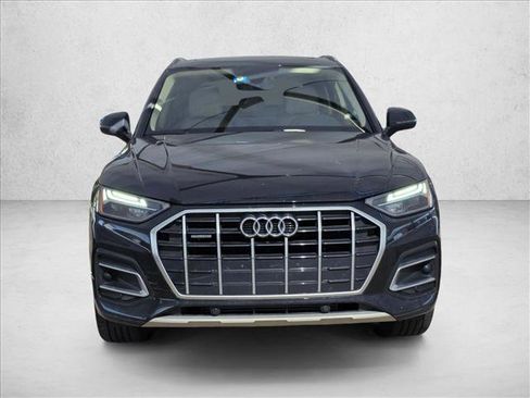 Used 2023 Audi Q5 2.0T Premium w/ Convenience Package image 2