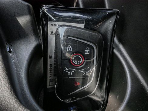 Used 2021 Chevrolet Corvette Stingray Preferred Cpe w/ Battery Protection Package RWD image 35