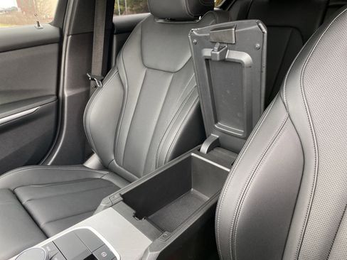 Used 2025 BMW M340i w/ Premium Package image 35