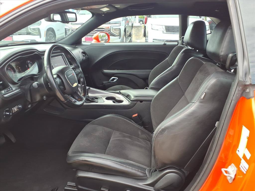 Used 2022 Dodge Challenger R/T w/ Plus Package RWD image 18