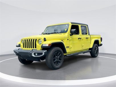 Used 2023 Jeep Gladiator Sport