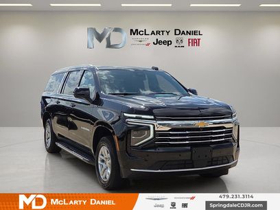 Used 2025 Chevrolet Suburban LT