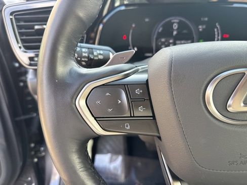 Used 2025 Lexus NX 350h AWD w/ Premium Package image 18