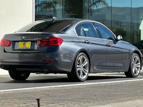 Used 2018 BMW 330i Sedan RWD image 3