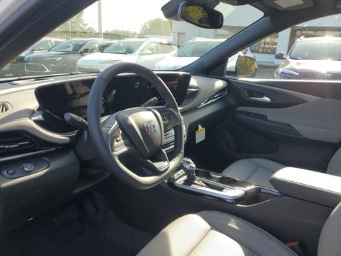 New 2026 Buick Envista Avenir image 15