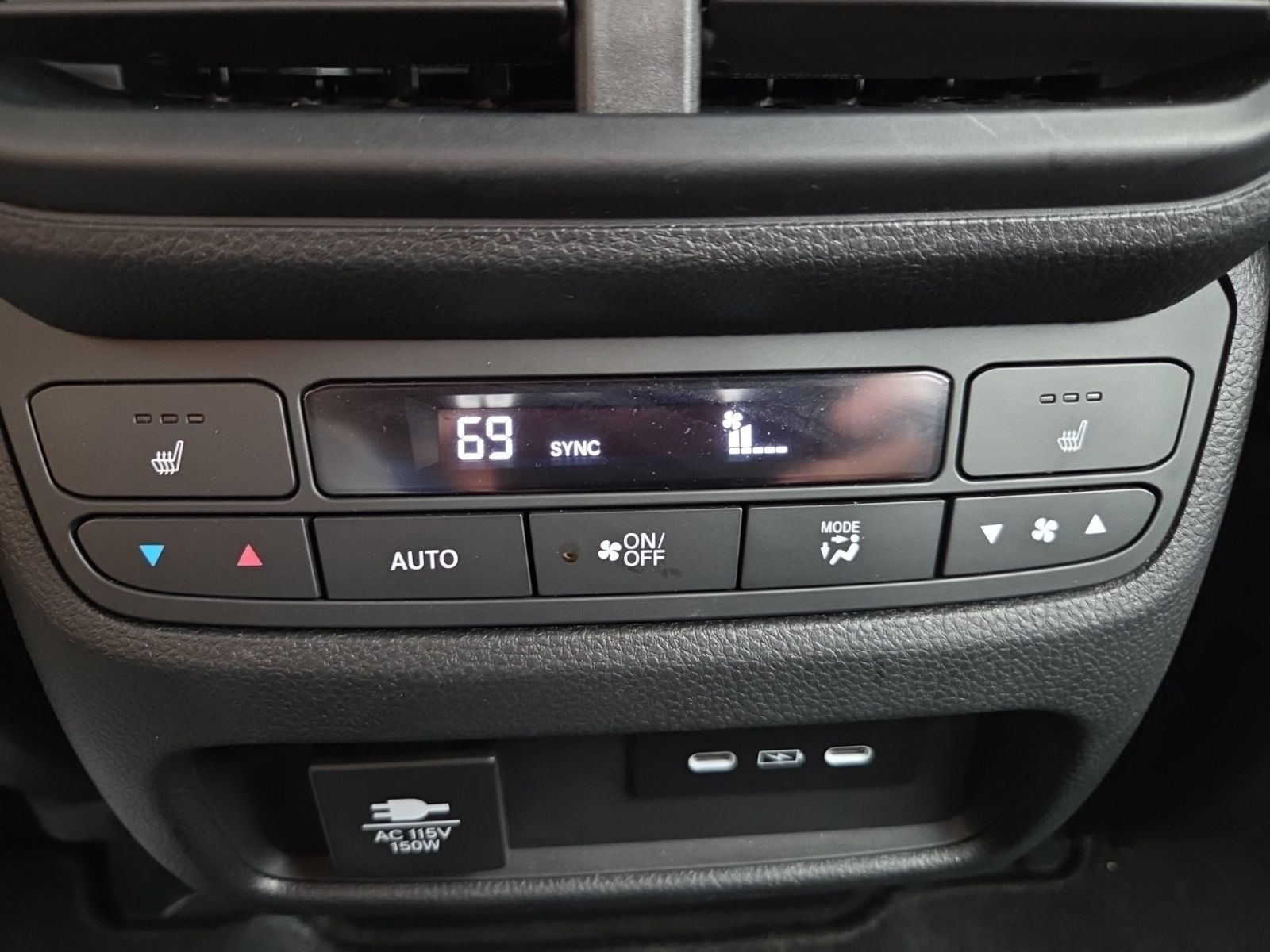 Used 2024 Honda Passport Black Edition image 21