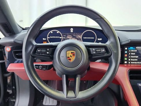 Used 2020 Porsche Taycan 4S w/ Premium Package image 21