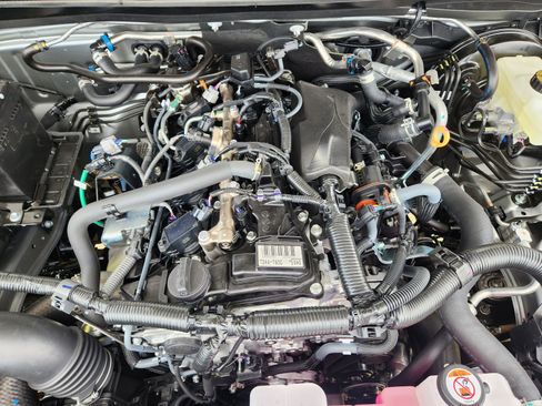 New 2026 Toyota Tacoma SR5 AWD/4WD image 25