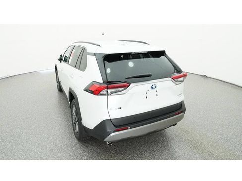 Used 2024 Toyota RAV4 Limited w/ Advanced Technology Package AWD/4WD image 8