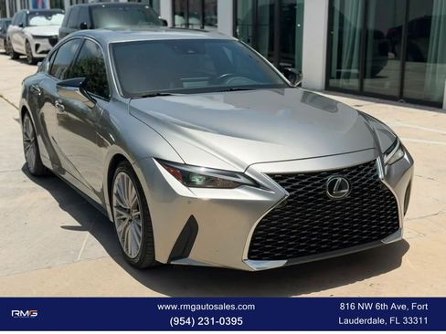 Used 2022 Lexus IS 300 w/ Premium Package RWD image 13