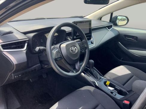 Used 2024 Toyota Corolla LE FWD image 17