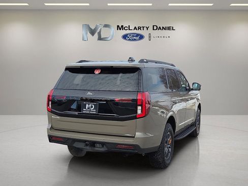 New 2026 Ford Expedition Tremor image 5
